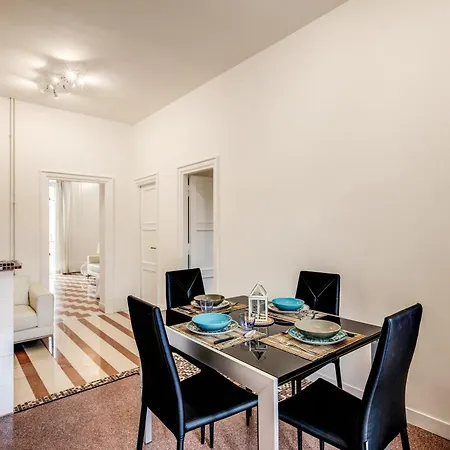 Vicino Basilica Di San Giovanni דירה