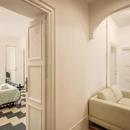 Vicino Basilica Di San Giovanni דירה *