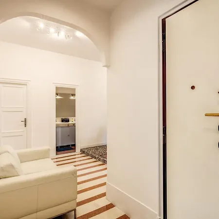 Vicino Basilica Di San Giovanni דירה רומא